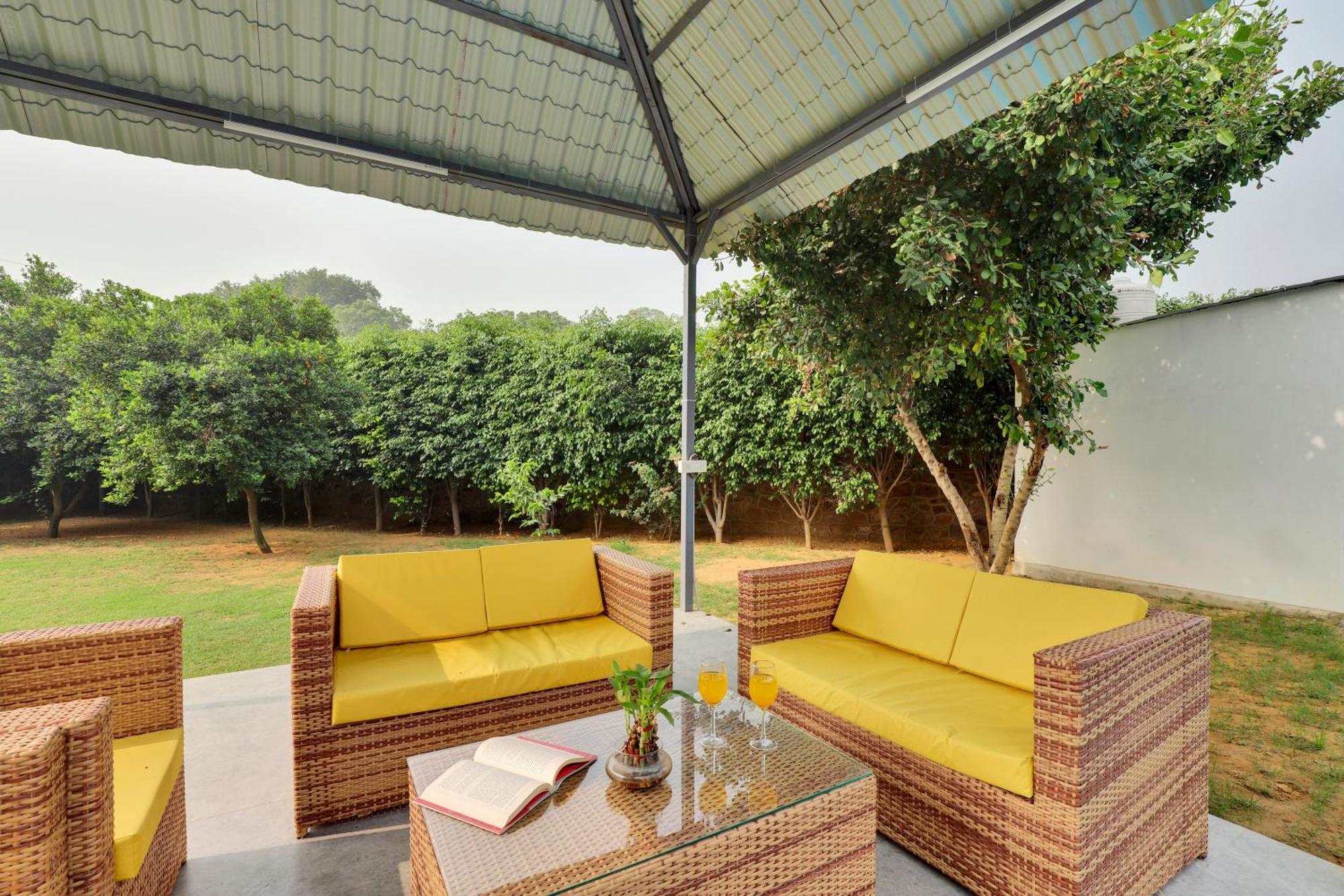 Alaya Stays 4Bhk Farmhouse With Pvt Pool & Garden - Manesar Gurgaon Exterior foto