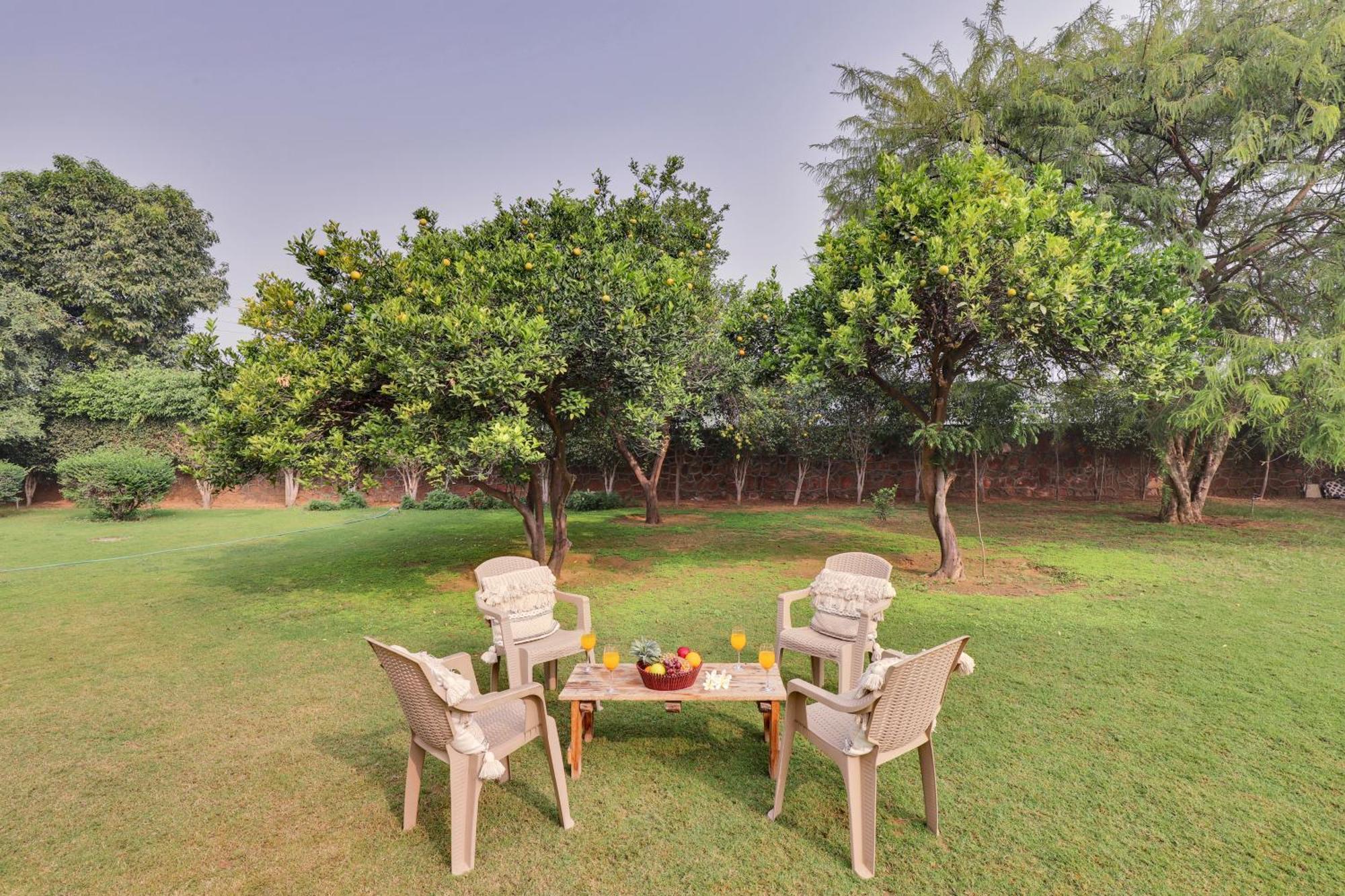 Alaya Stays 4Bhk Farmhouse With Pvt Pool & Garden - Manesar Gurgaon Exterior foto