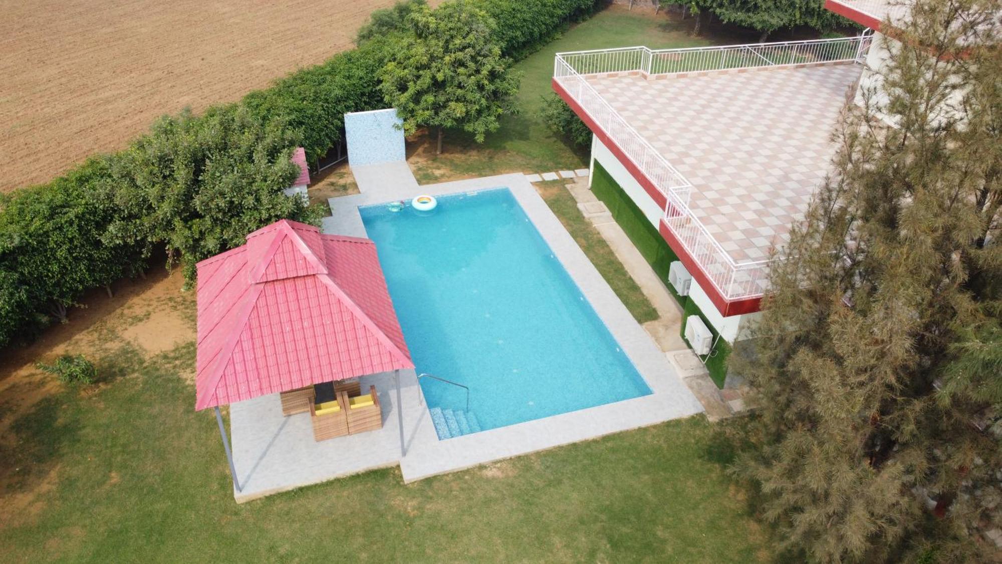 Alaya Stays 4Bhk Farmhouse With Pvt Pool & Garden - Manesar Gurgaon Exterior foto